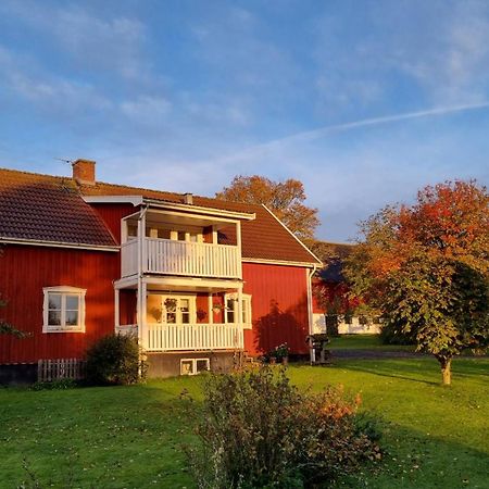 Lantligt hus på Knohult Villa Aneby Exteriör bild