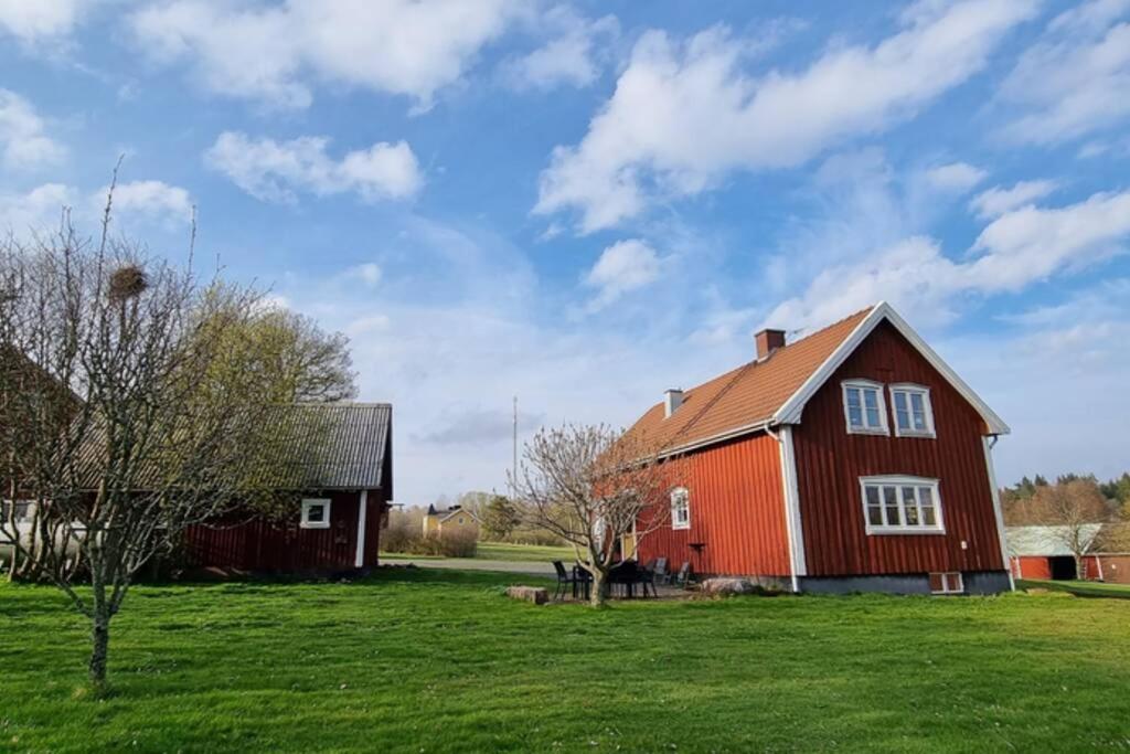 Lantligt hus på Knohult Villa Aneby Exteriör bild
